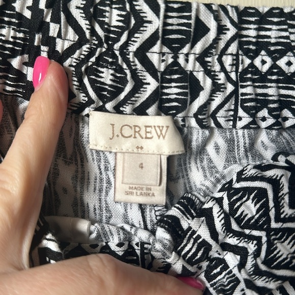 J. crew Black and white shorts size 4 - Picture 3 of 3